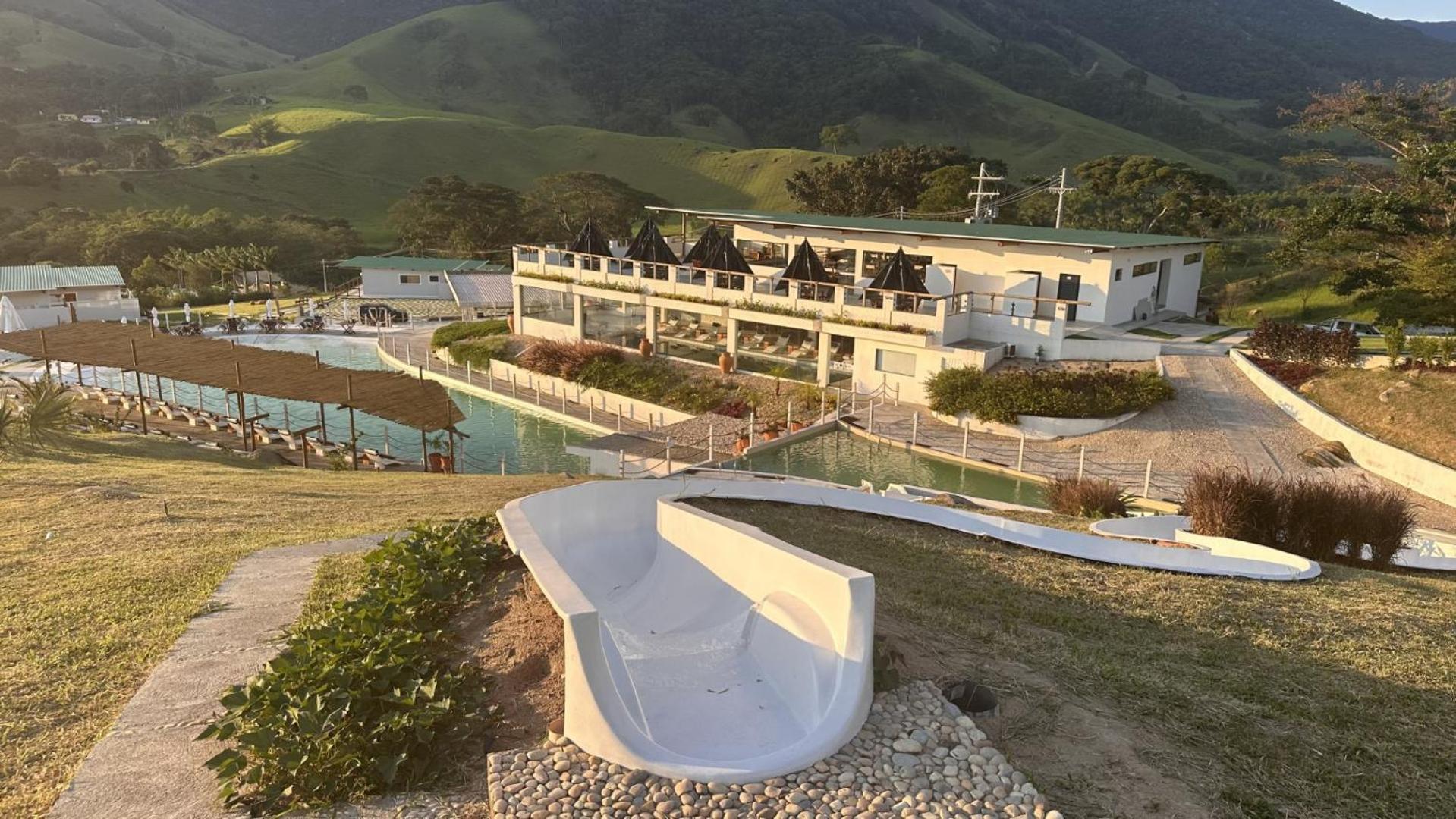 Village Sana Apart Hotel Bagian luar foto